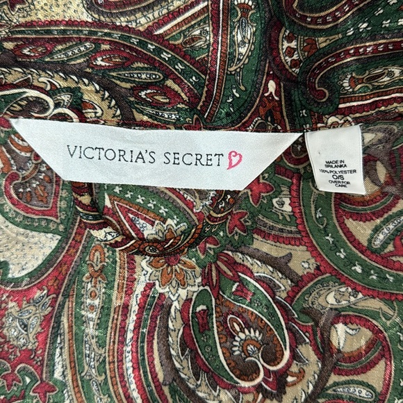VS Paisley Satin Robe - Picture 6 of 7